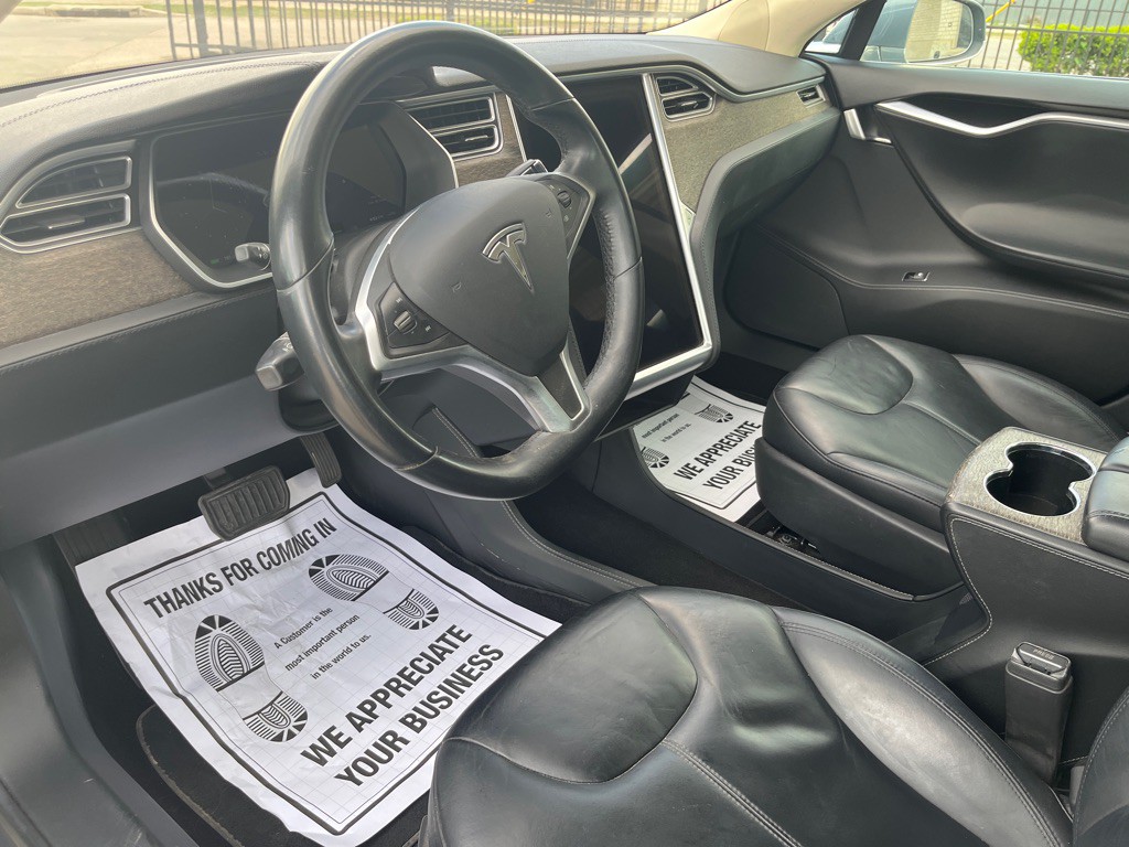 2013 Tesla Model S Image 14