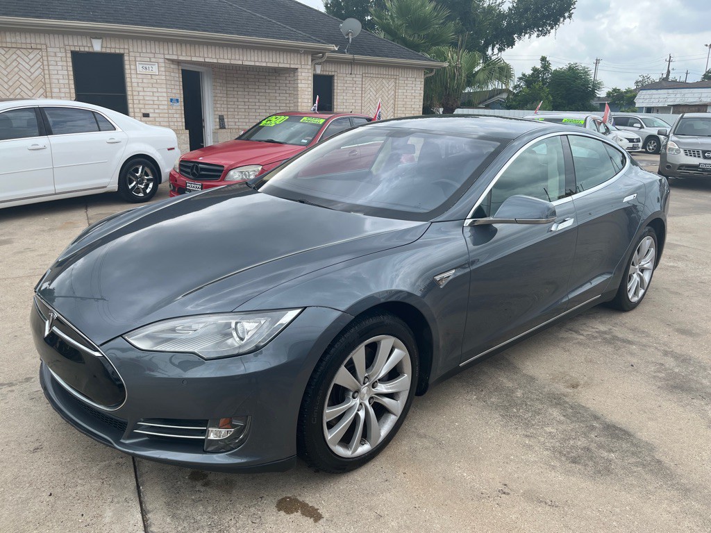 2013 Tesla Model S Image 9