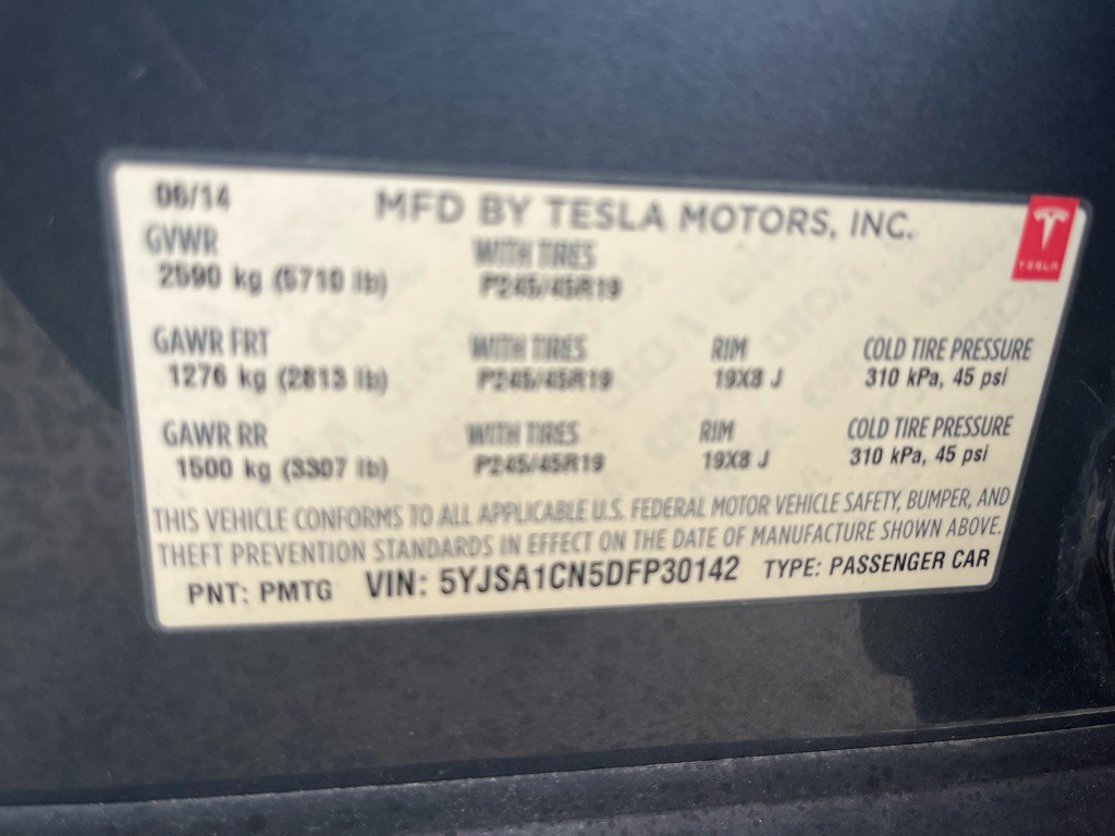 2013 Tesla Model S Image 20
