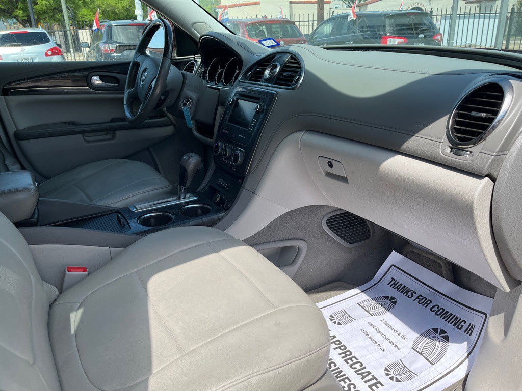 2016 Buick Enclave Image 13