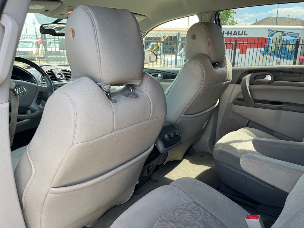 2016 Buick Enclave Image 14