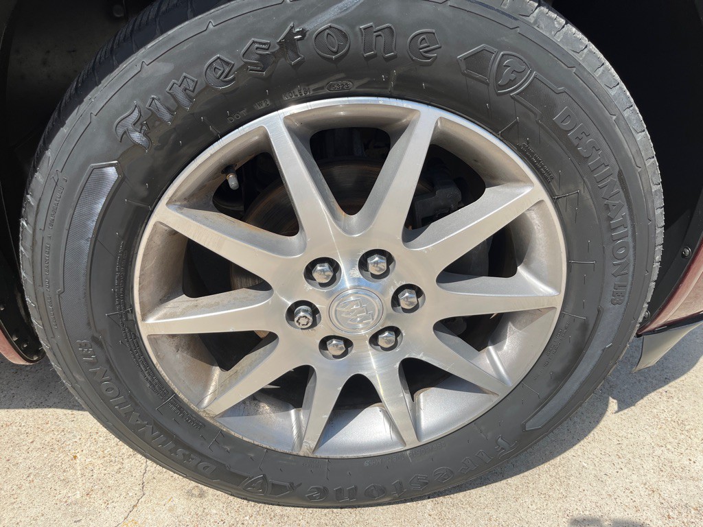 2016 Buick Enclave Image 28