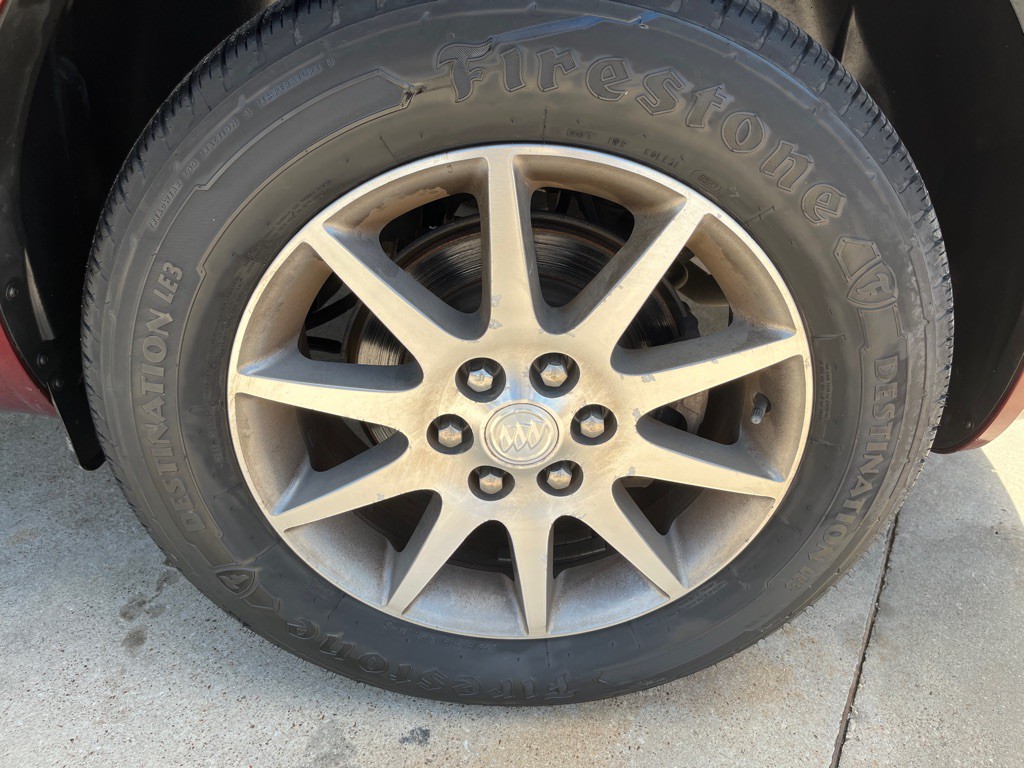 2016 Buick Enclave Image 30