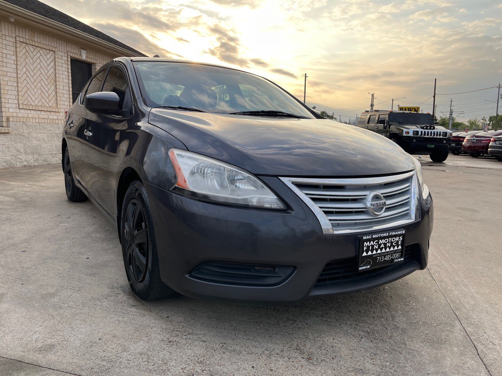 2014 Nissan Sentra Image 1