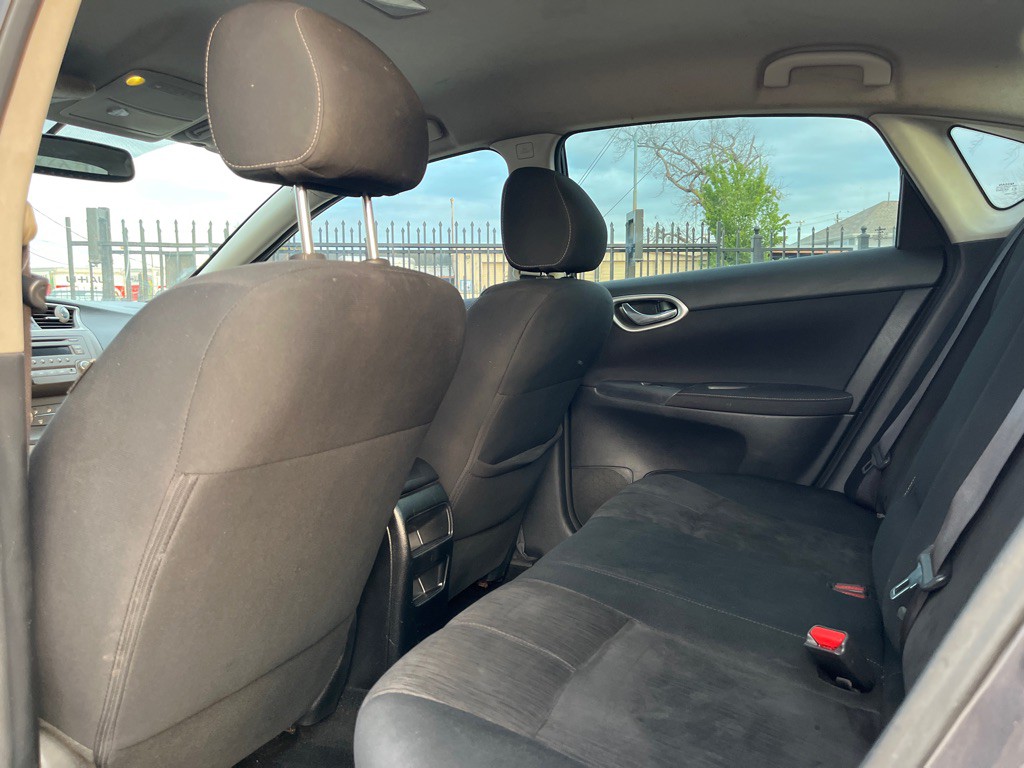 2014 Nissan Sentra Image 14