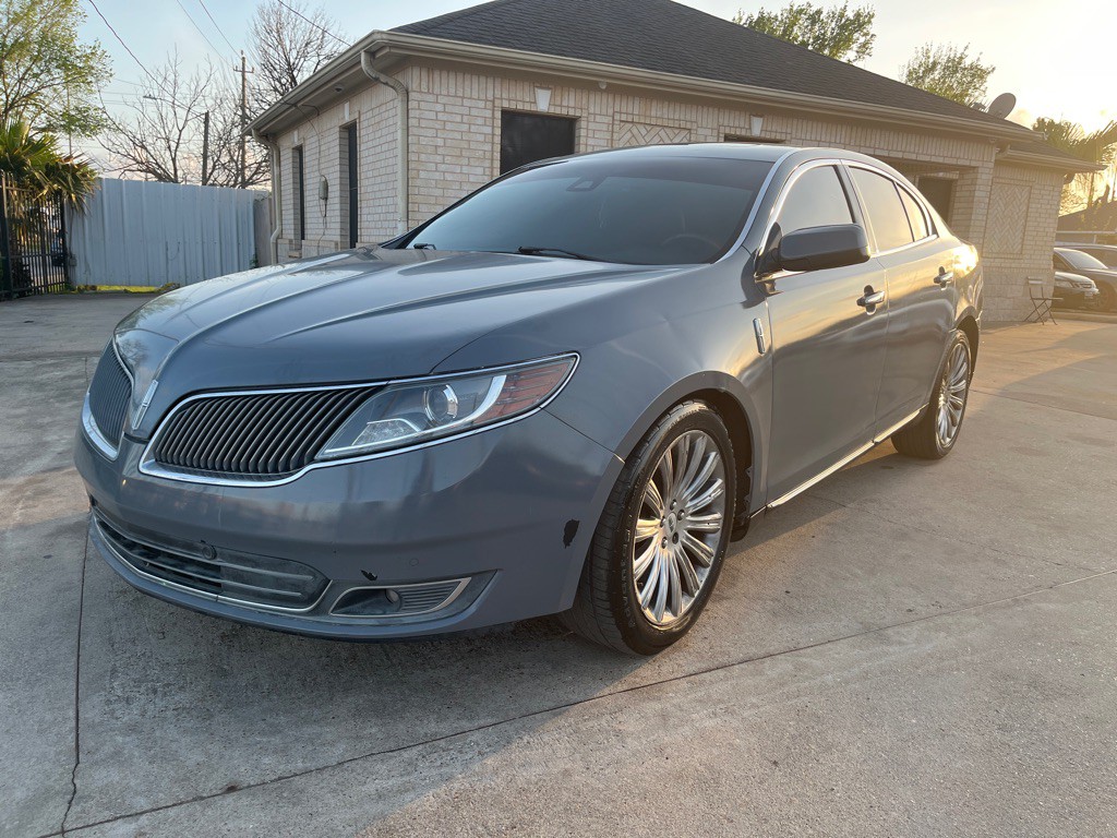 2013 Lincoln MKS Image 3