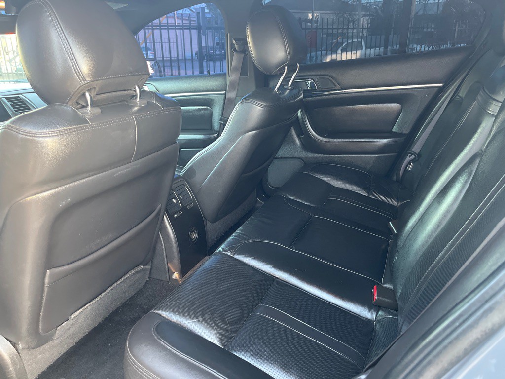 2013 Lincoln MKS Image 17