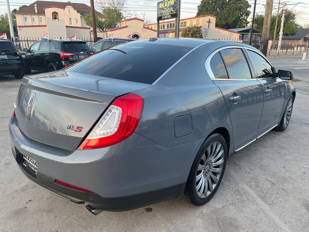2013 Lincoln MKS Image 26
