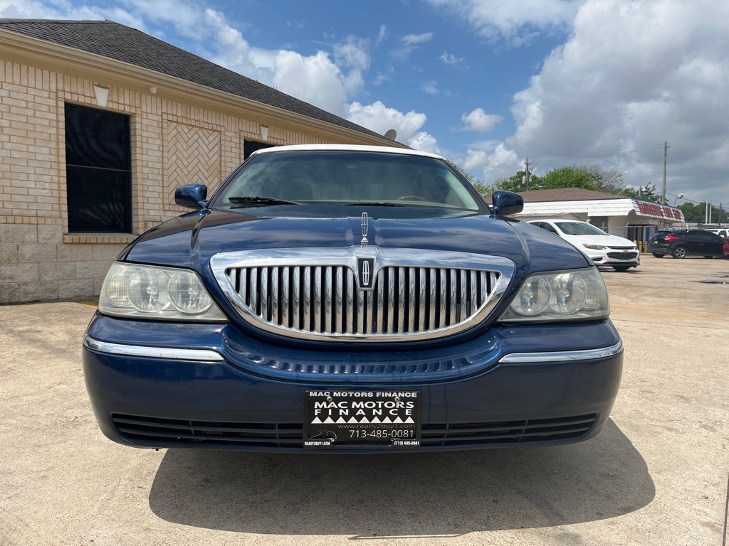 2008 Lincoln Town Car Image 5