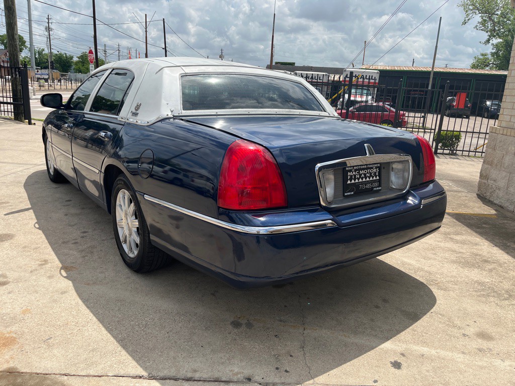 2008 Lincoln Town Car Image 7