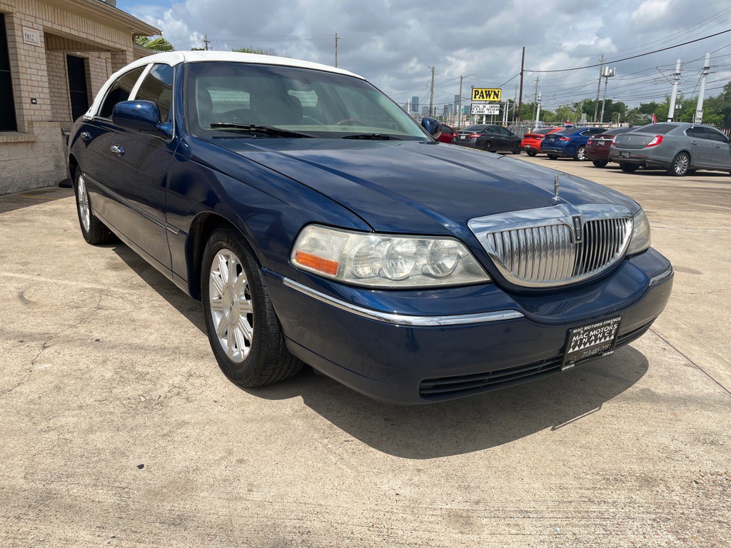 2008 Lincoln Town Car Image 9
