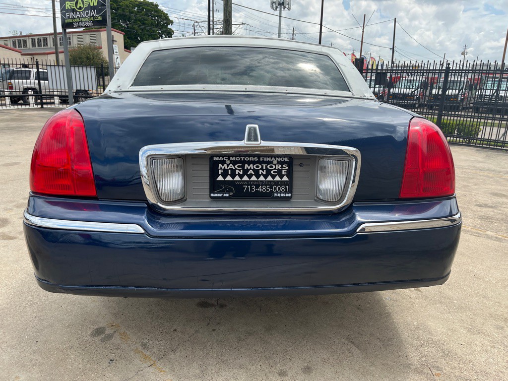 2008 Lincoln Town Car Image 31