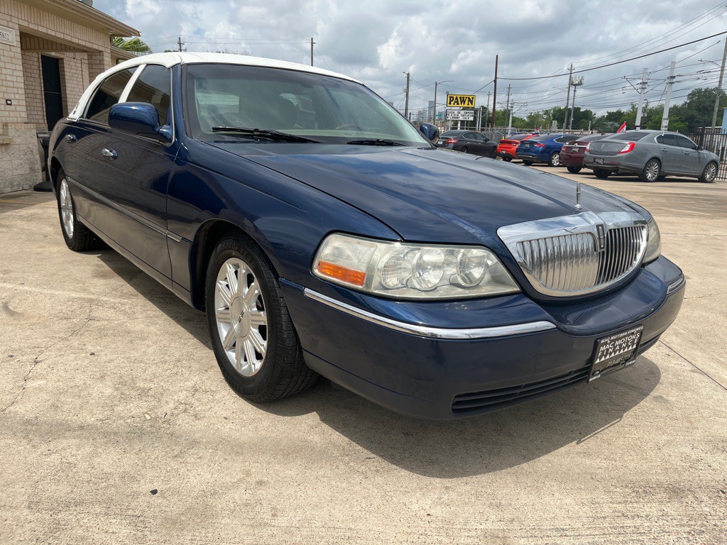 2008 Lincoln Town Car Image 35
