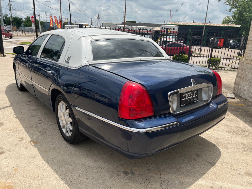 2008 Lincoln Town Car Image 37