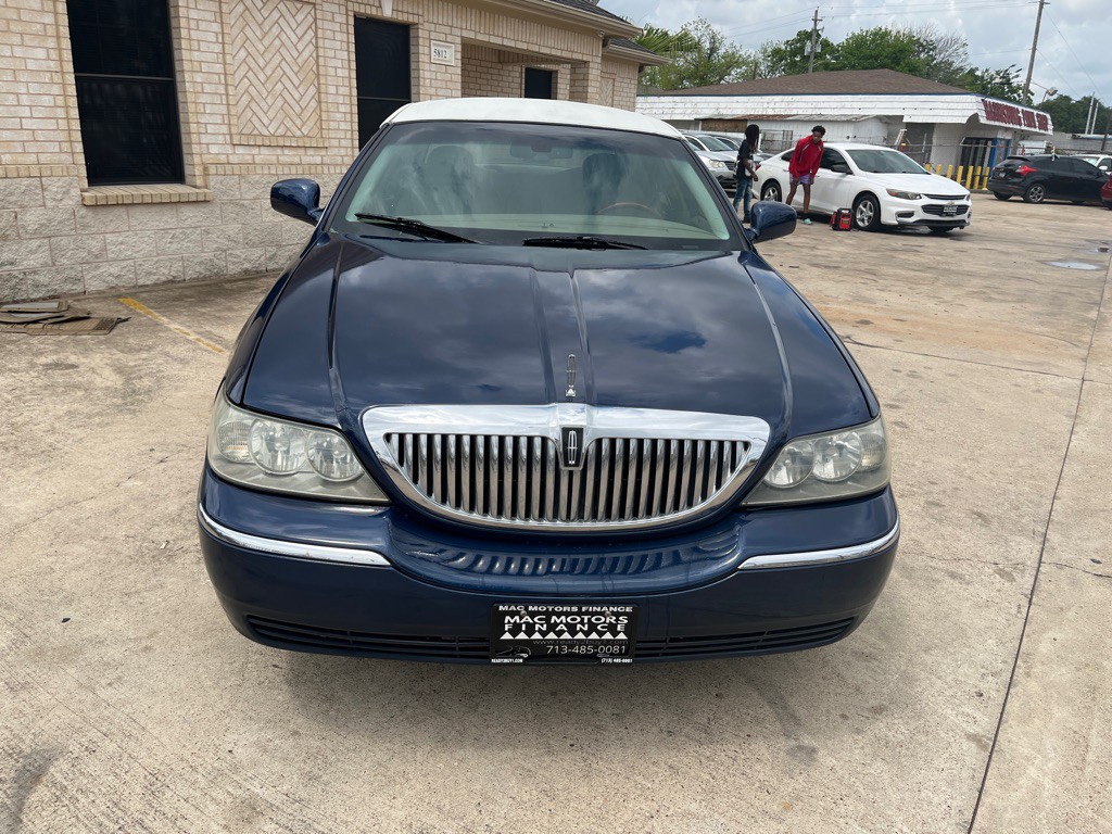 2008 Lincoln Town Car Image 39