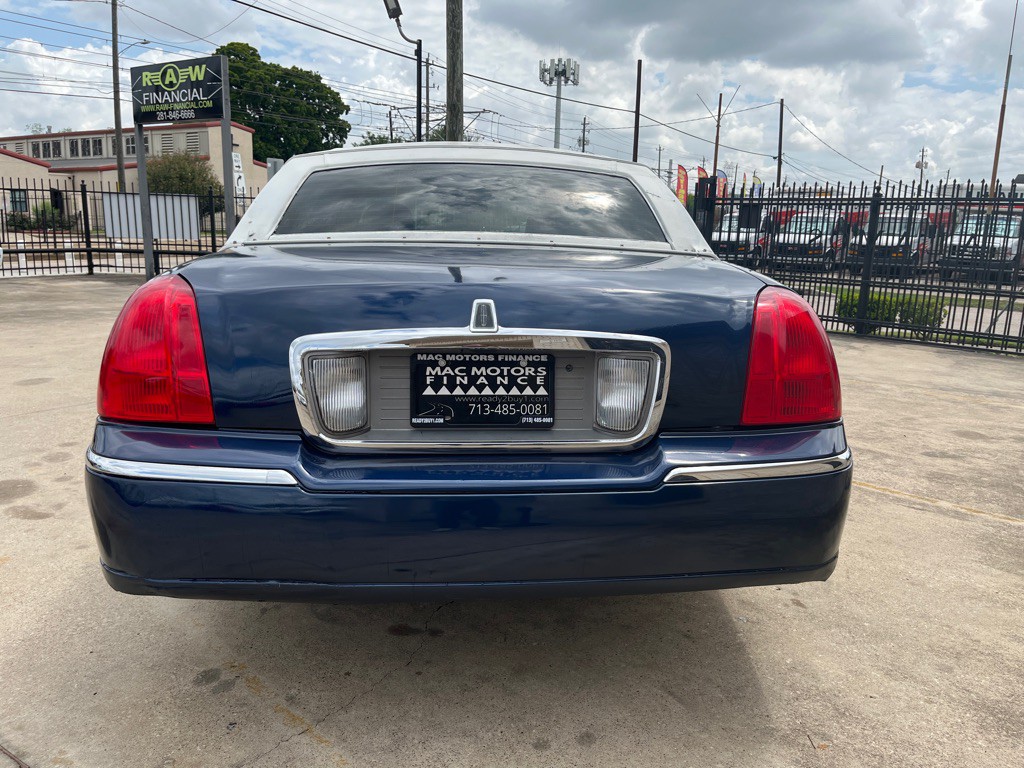 2008 Lincoln Town Car Image 41