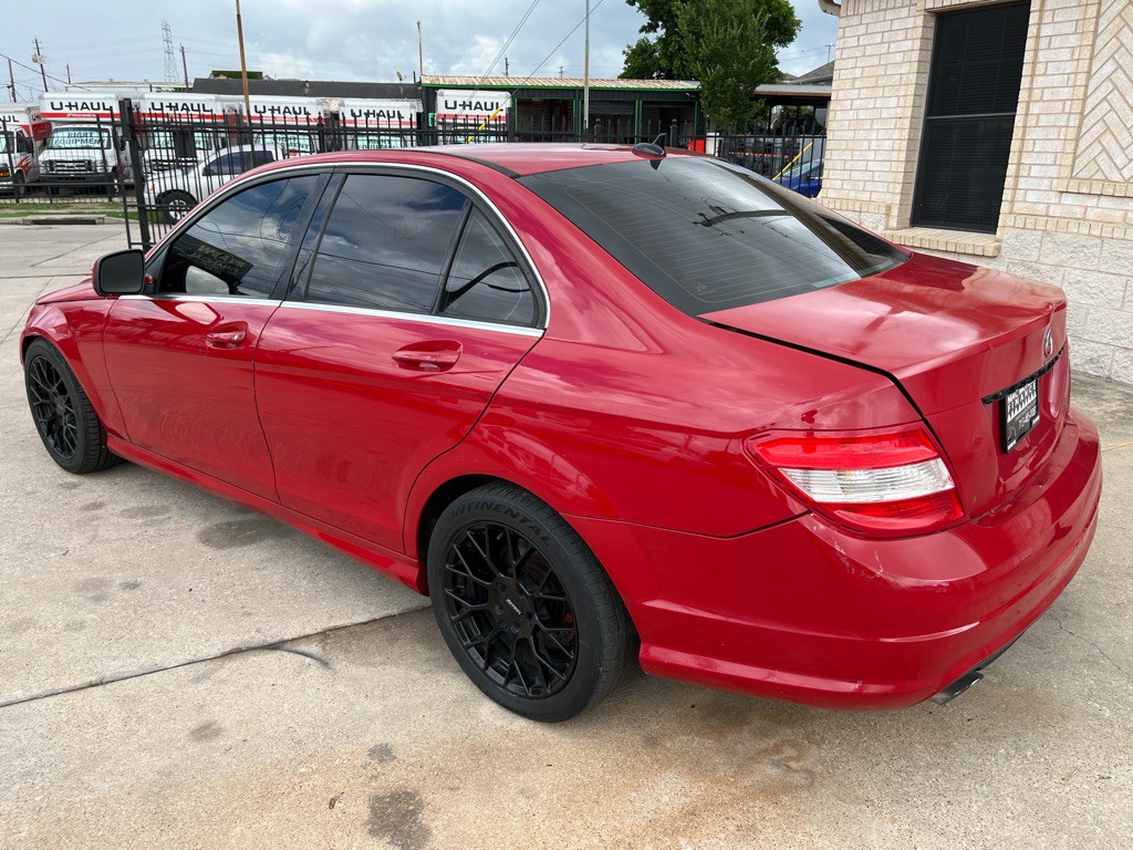 2008 Mercedes-Benz C-Class Image 3