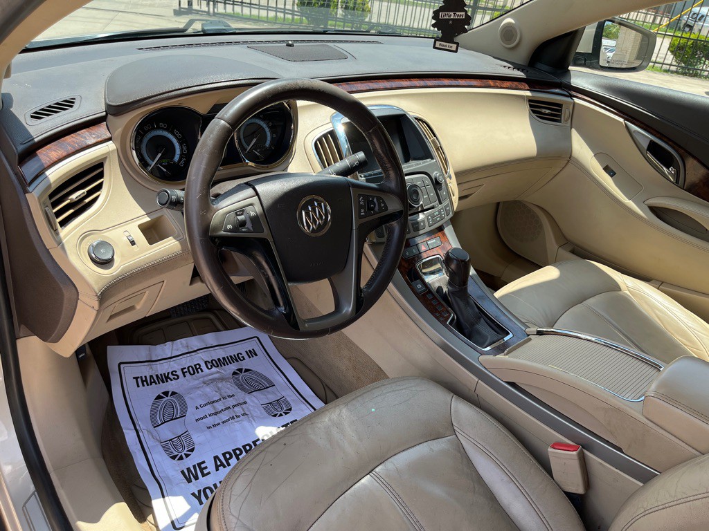 2012 Buick Lacrosse Image 11