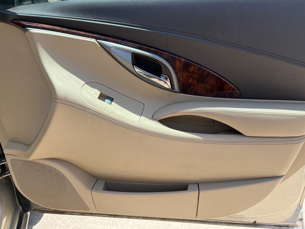 2012 Buick Lacrosse Image 15