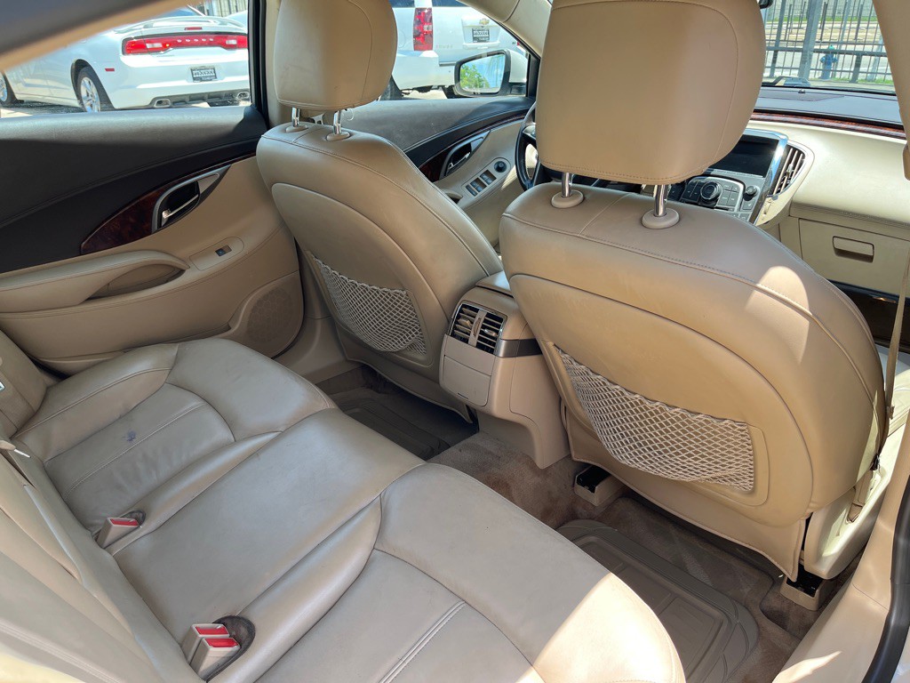 2012 Buick Lacrosse Image 16