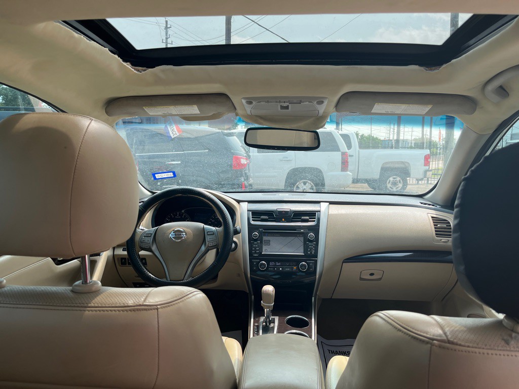 2014 Nissan Altima Image 14