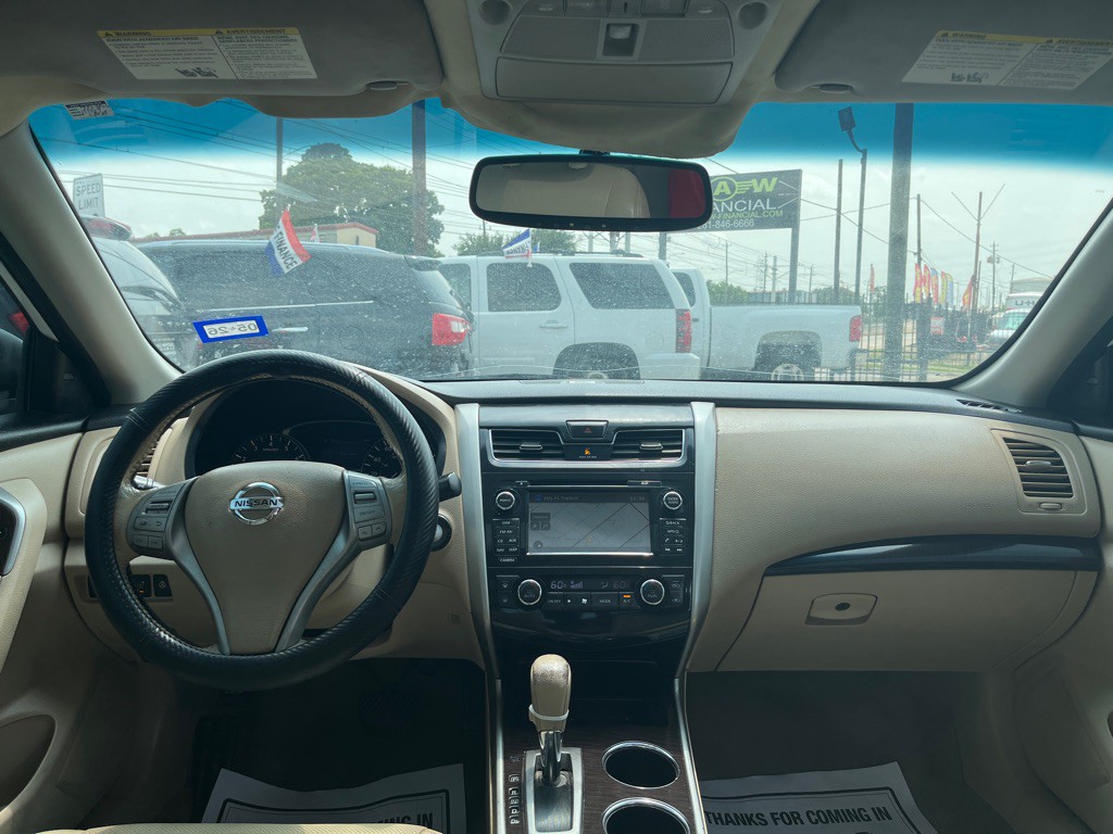 2014 Nissan Altima Image 15