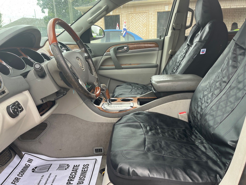 2011 Buick Enclave Image 18