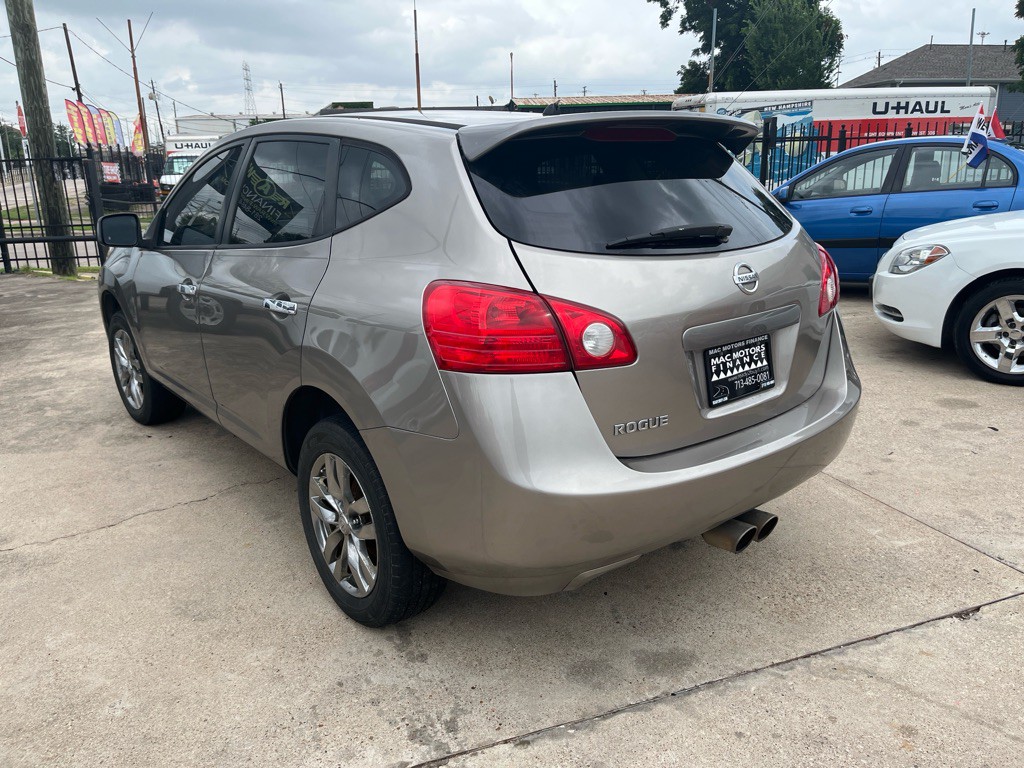 2010 Nissan Rogue Image 23