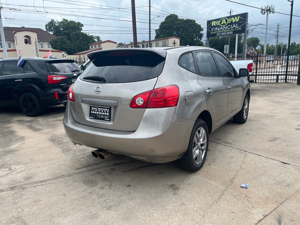 2010 Nissan Rogue Image 29