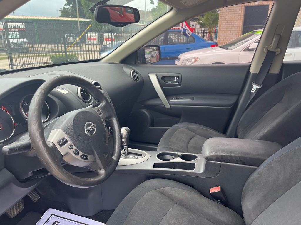 2010 Nissan Rogue Image 35