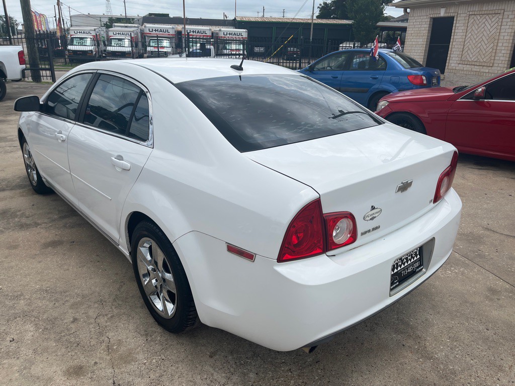 2009 Chevrolet Malibu Image 14