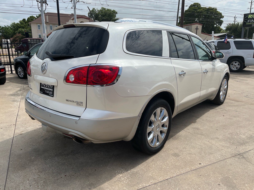 2010 Buick Enclave Image 12