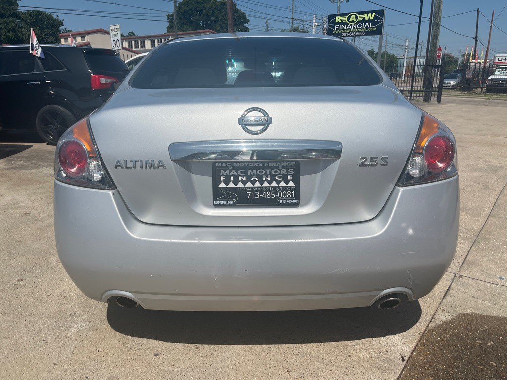 2012 Nissan Altima Image 5