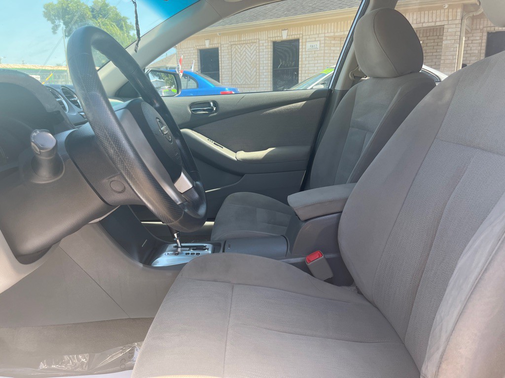 2012 Nissan Altima Image 6