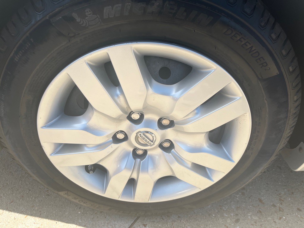 2012 Nissan Altima Image 11
