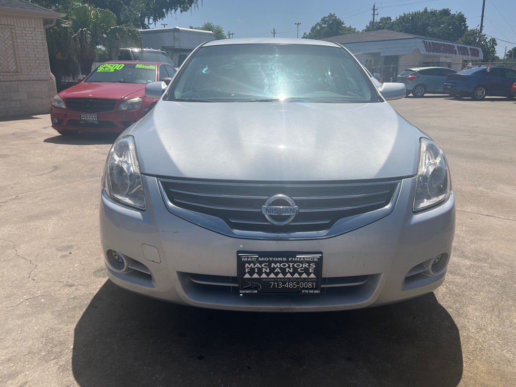 2012 Nissan Altima Image 17