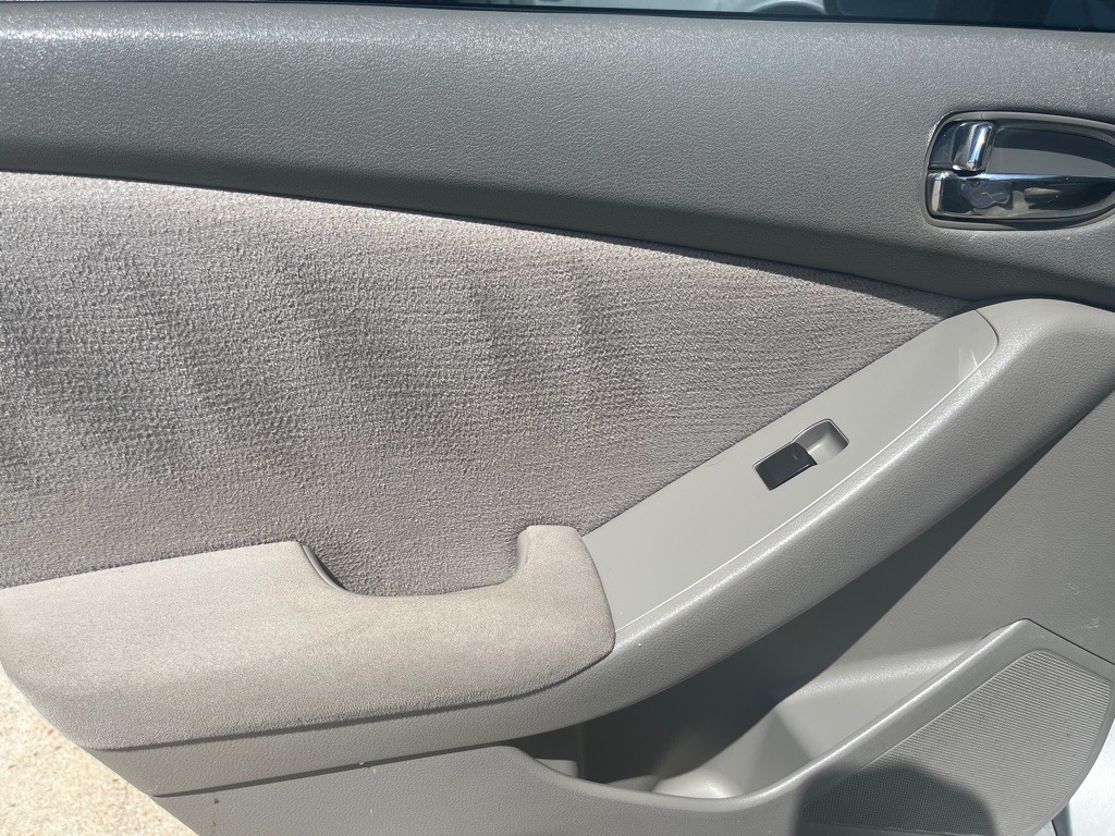 2012 Nissan Altima Image 23