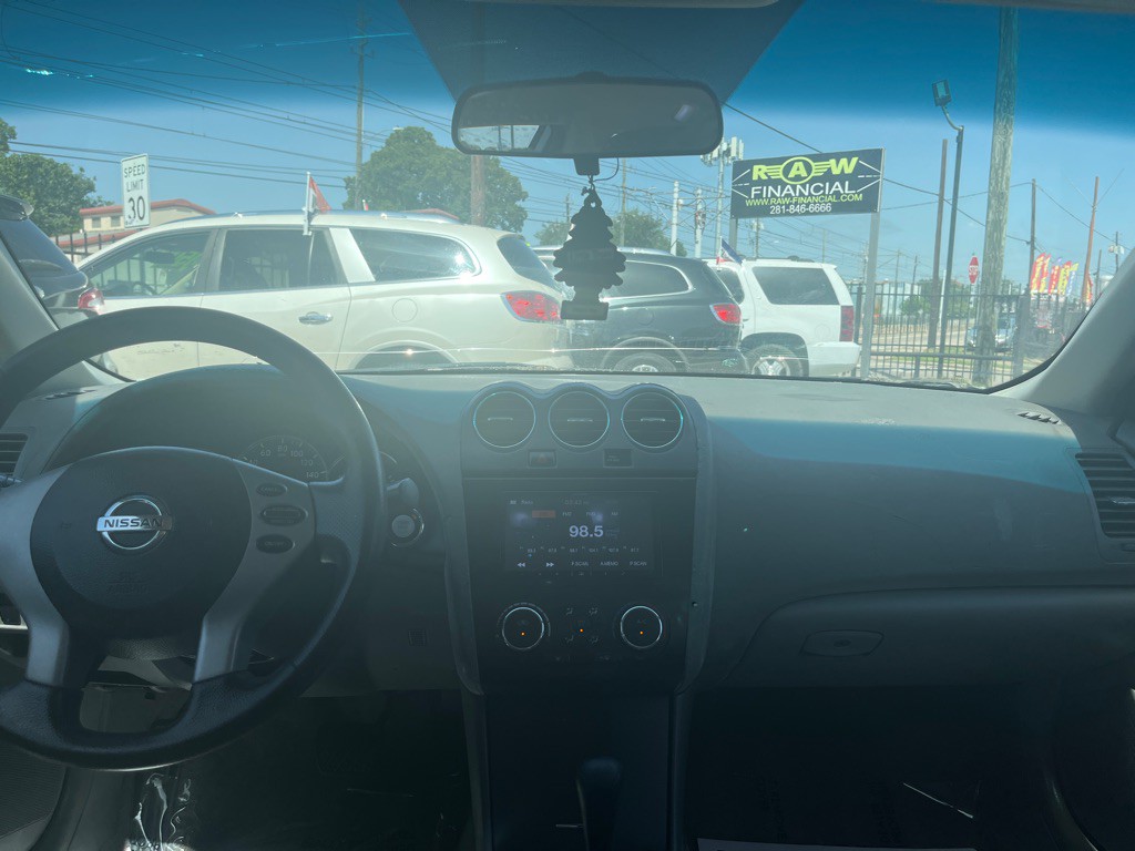 2012 Nissan Altima Image 26