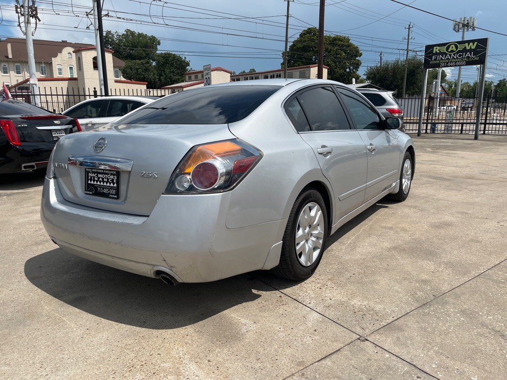 2012 Nissan Altima Image 4