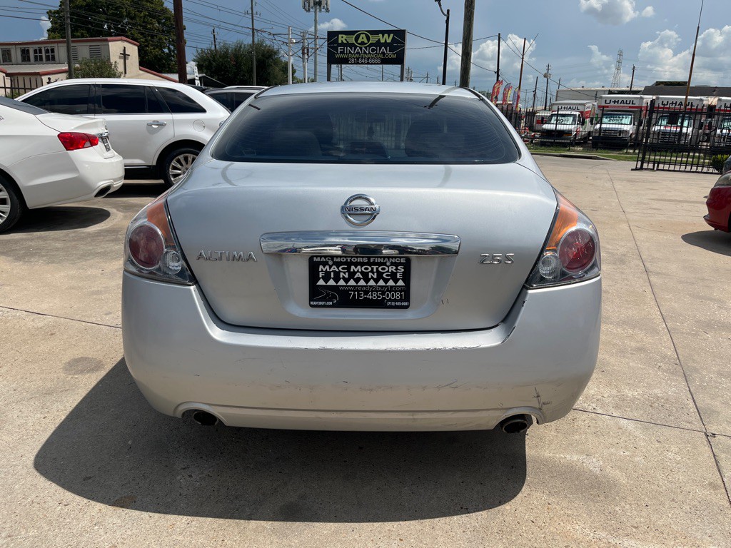 2012 Nissan Altima Image 11