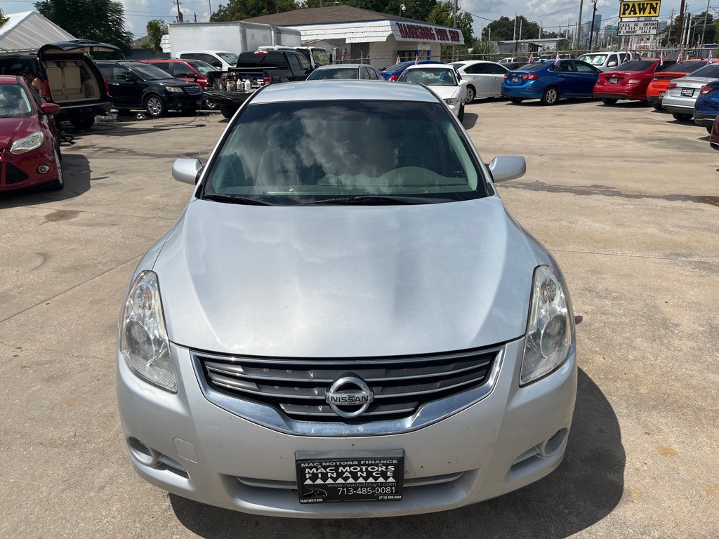 2012 Nissan Altima Image 12