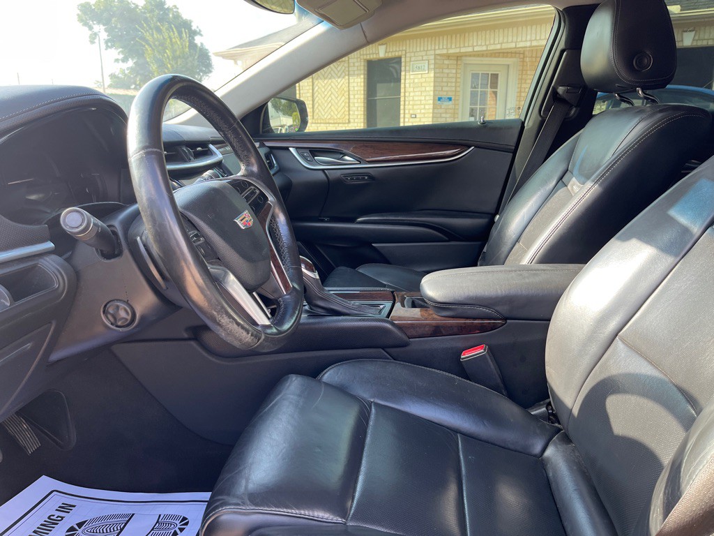 2016 Cadillac XTS Image 7