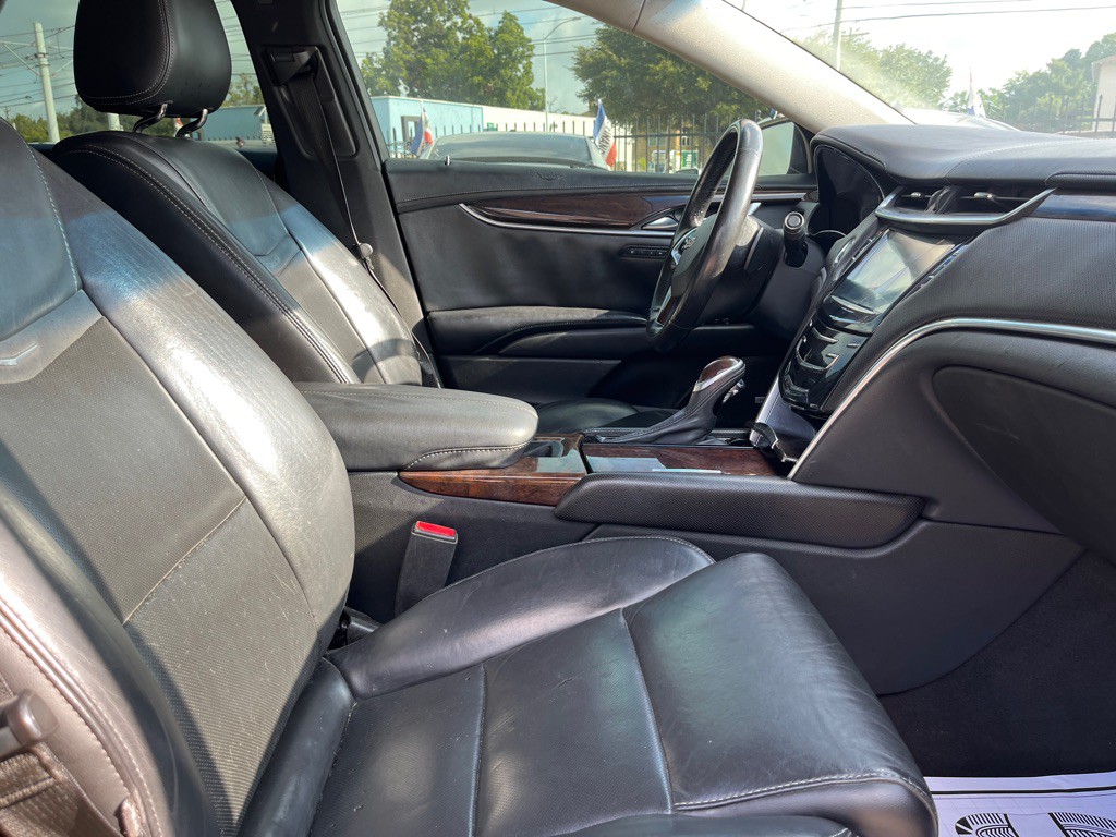 2016 Cadillac XTS Image 14