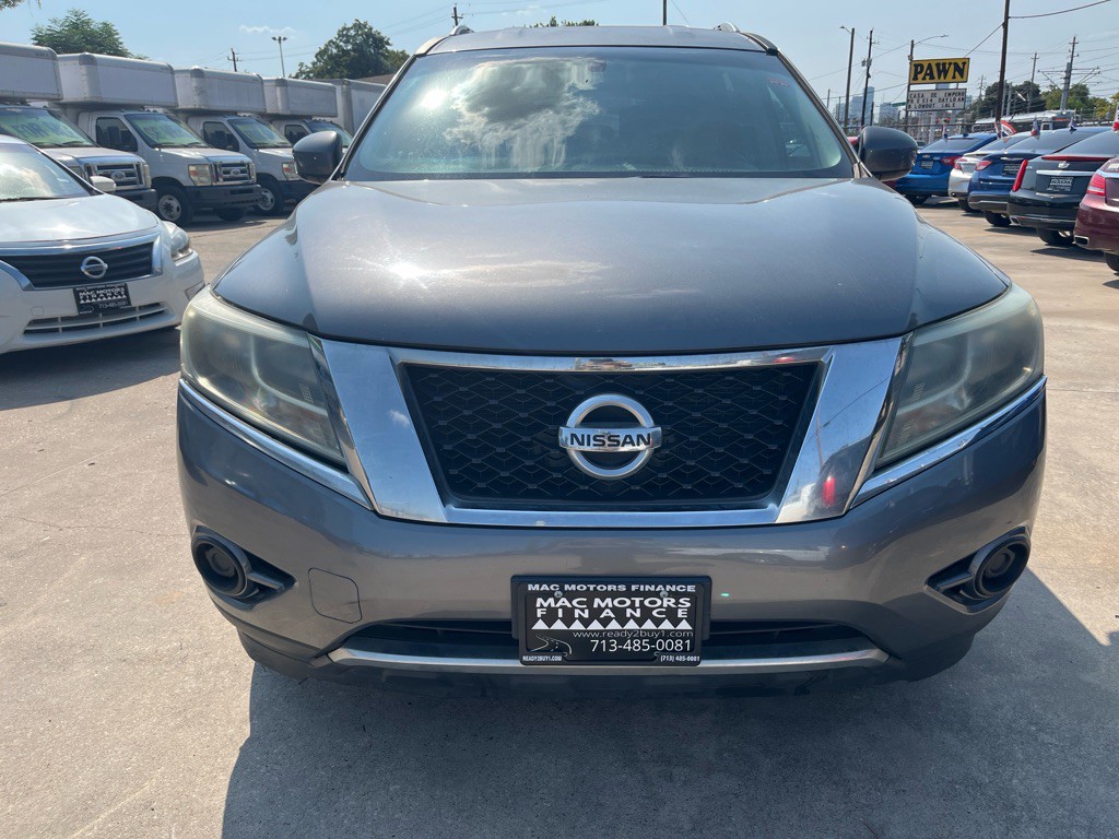 2015 Nissan Pathfinder Image 5