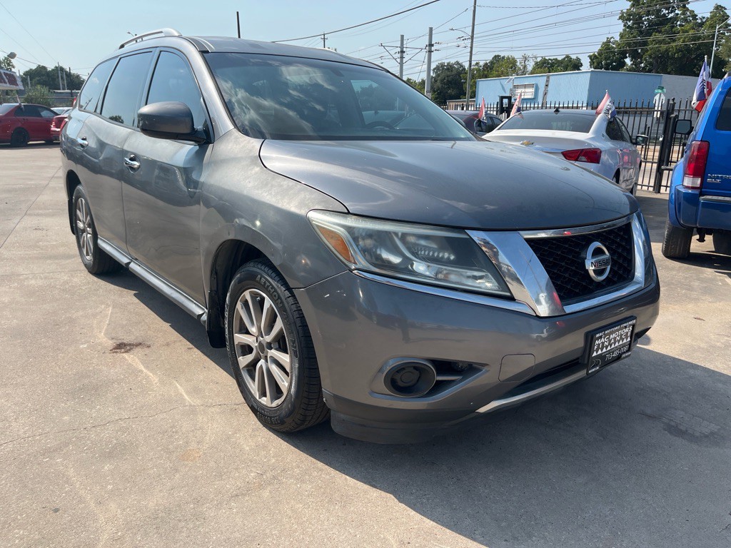 2015 Nissan Pathfinder Image 13