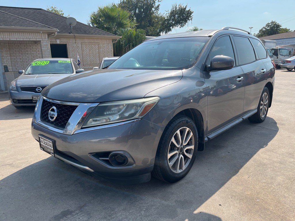 2015 Nissan Pathfinder Image 18