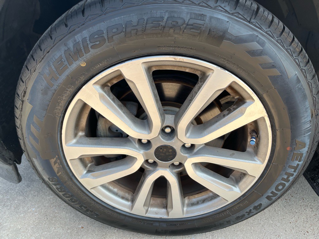 2015 Nissan Pathfinder Image 24