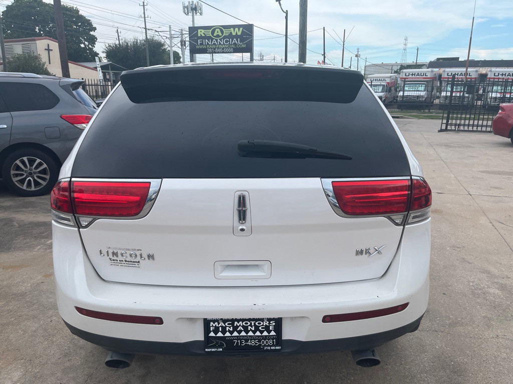 2011 Lincoln MKX Image 6