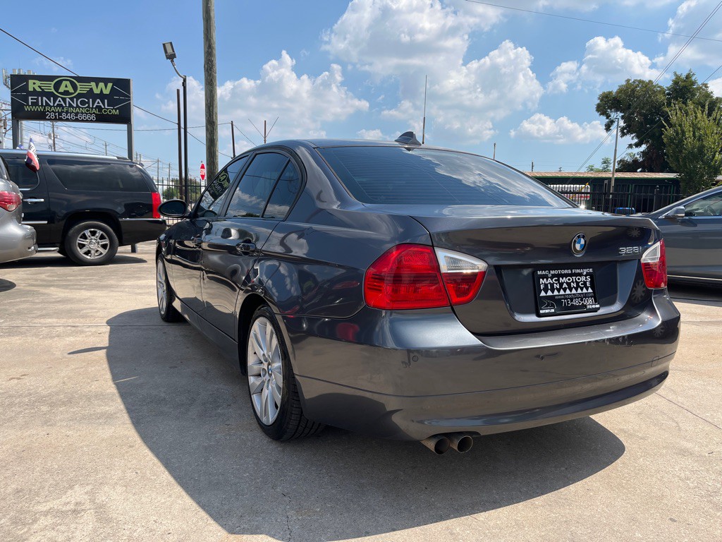 2007 BMW 3 Series Image 2