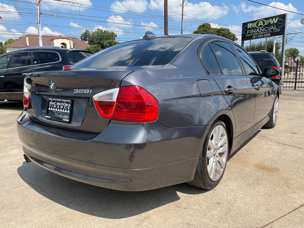 2007 BMW 3 Series Image 4